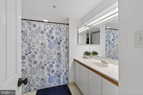 $399,900 | 104 Woodside Road, Unit A102, Haverford, PA 19041