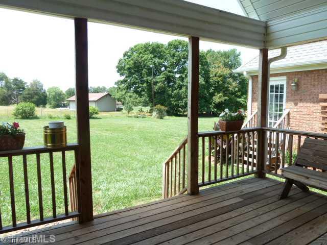 2213 Brigham Road Greensboro, NC 27409 - Photo 4 of 16 Patio/Deck.