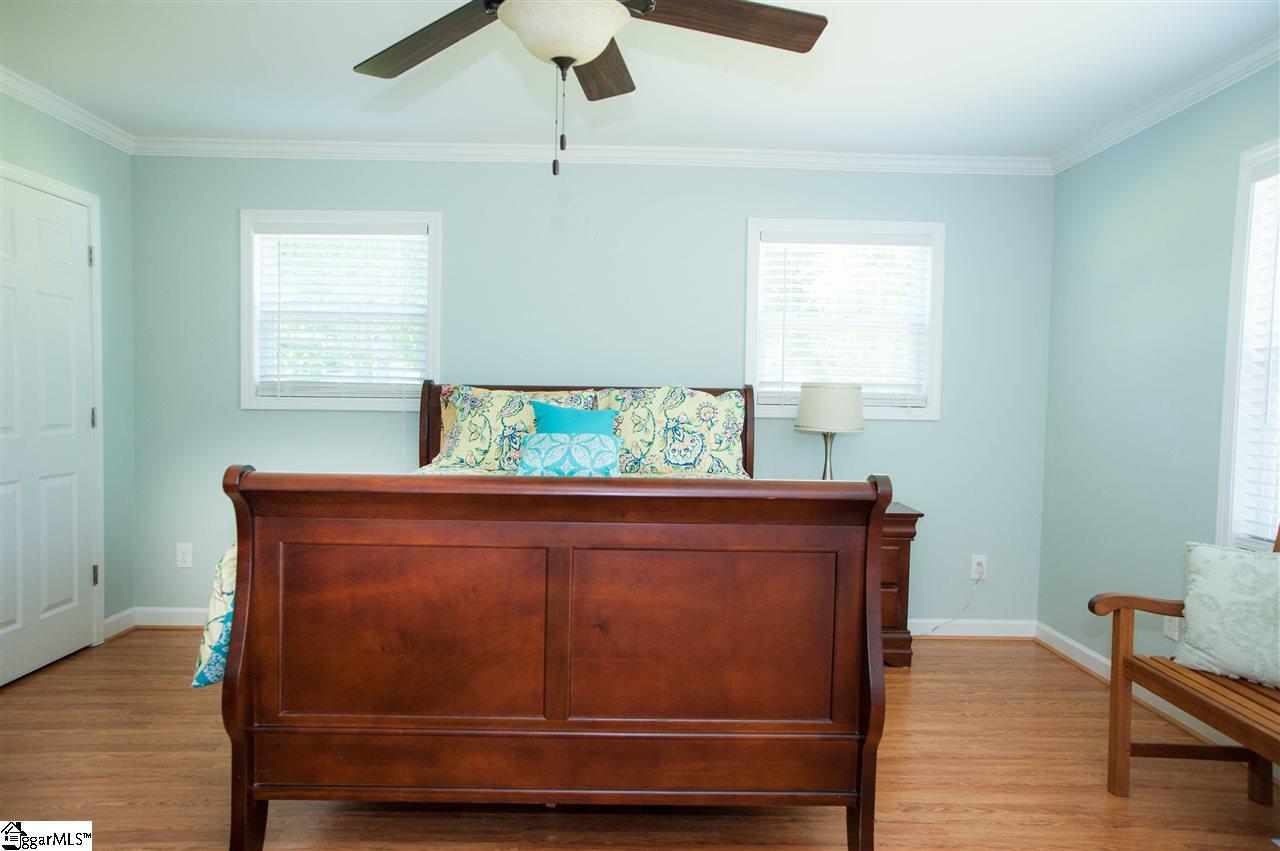 102 Rockmont Road Easley, SC 29640 - Photo 13 of 27