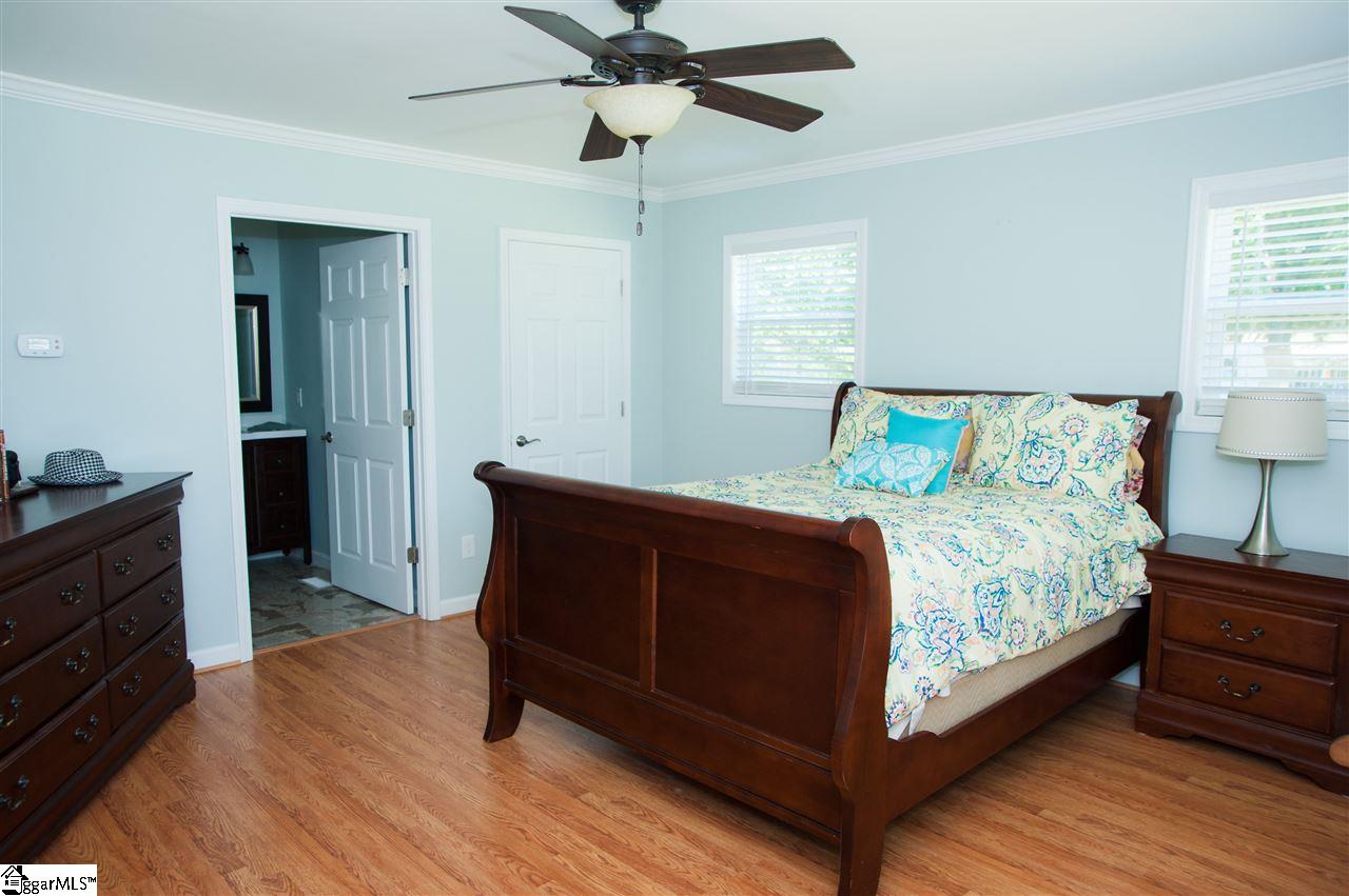 102 Rockmont Road Easley, SC 29640 - Photo 14 of 27