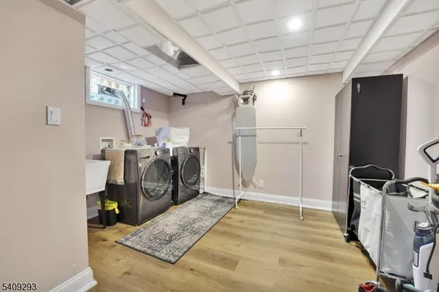 $790,000 | 180 Highfield Lane, Nutley, NJ 07110