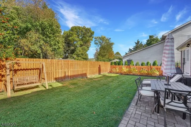 $790,000 | 180 Highfield Lane, Nutley, NJ 07110
