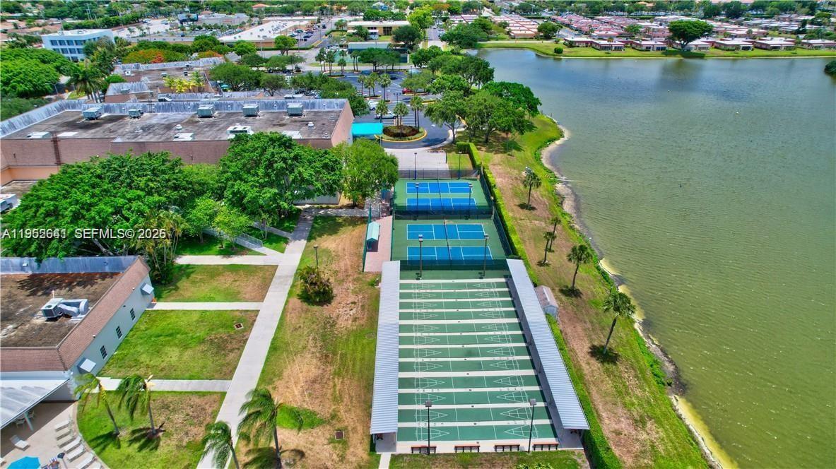 756 Flanders P Delray Beach, Unit 756 Delray Beach, FL 33484 - Photo 30 of 46 an aerial view of residential houses with outdoor space