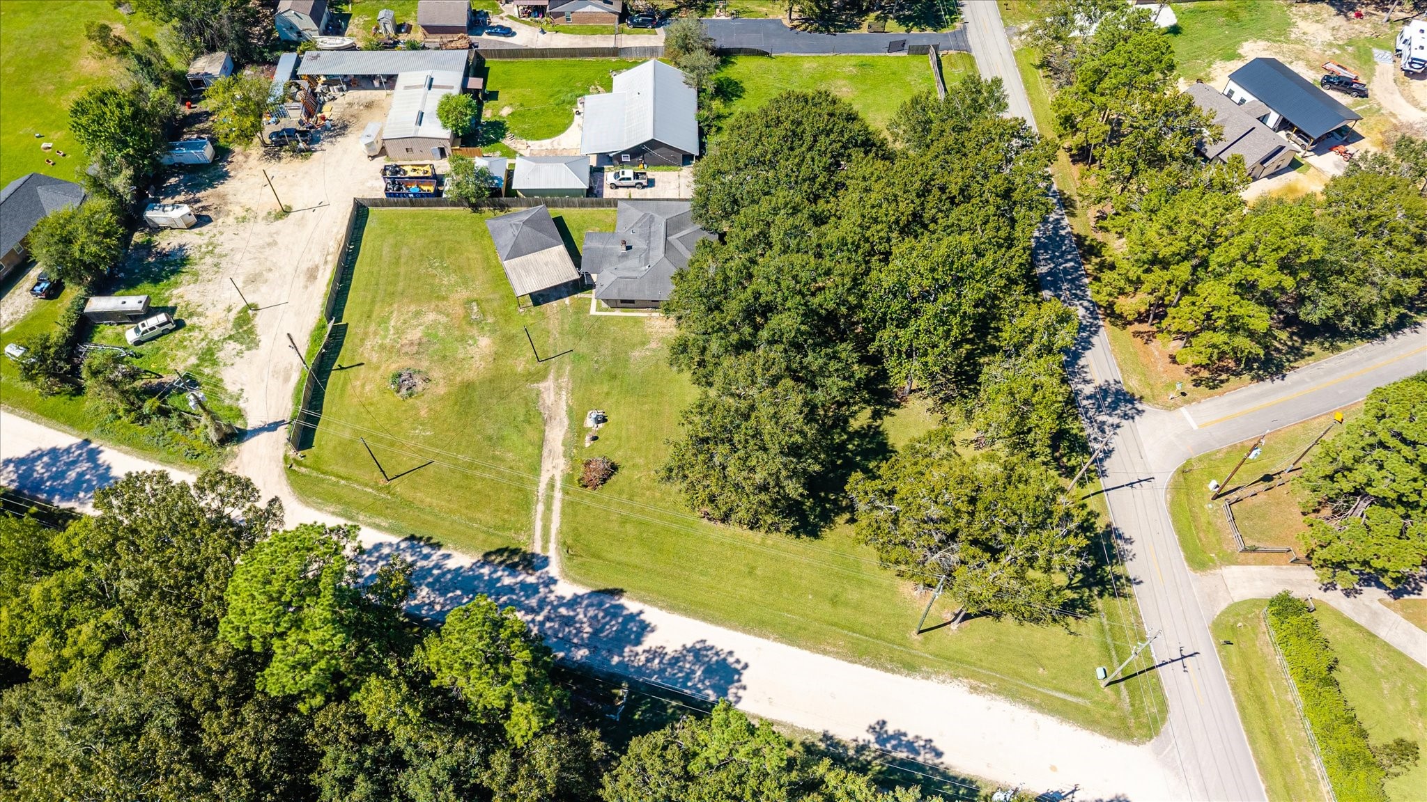 906 Havard Road Houston, TX 77336 - Photo 9 of 40 Gallery Image 9
