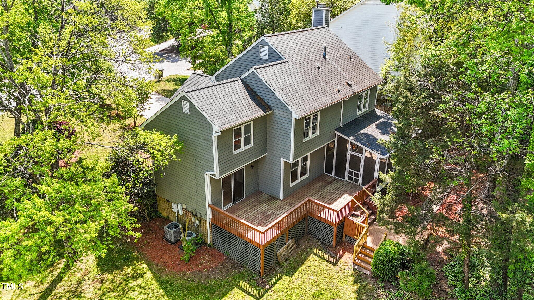 311 Arlington Ridge Cary, NC 27513 - Photo 25 of 45 18-web-or-mls-DJI_20250416130252_0479_D