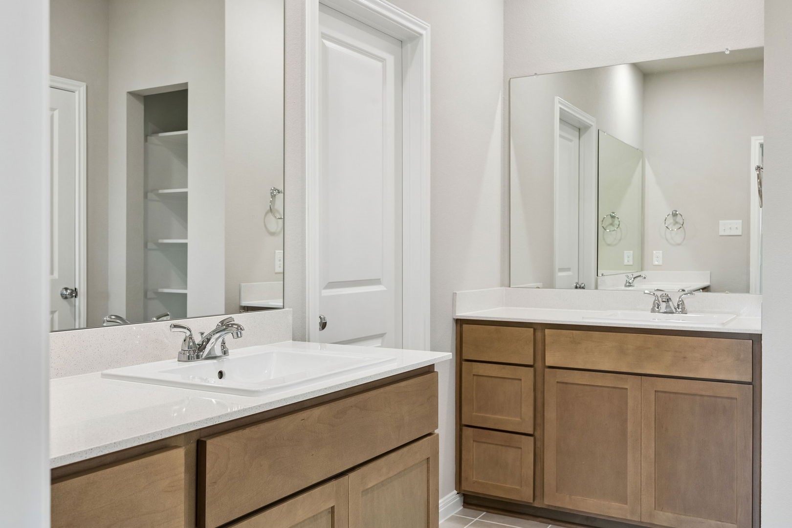 31108 Rena Coast Drive Huffman, TX 77336 - Photo 16 of 30 Primary Bathroom in the Sabine home plan by Trophy Signature Homes – REPRESENTATIVE PHOTO