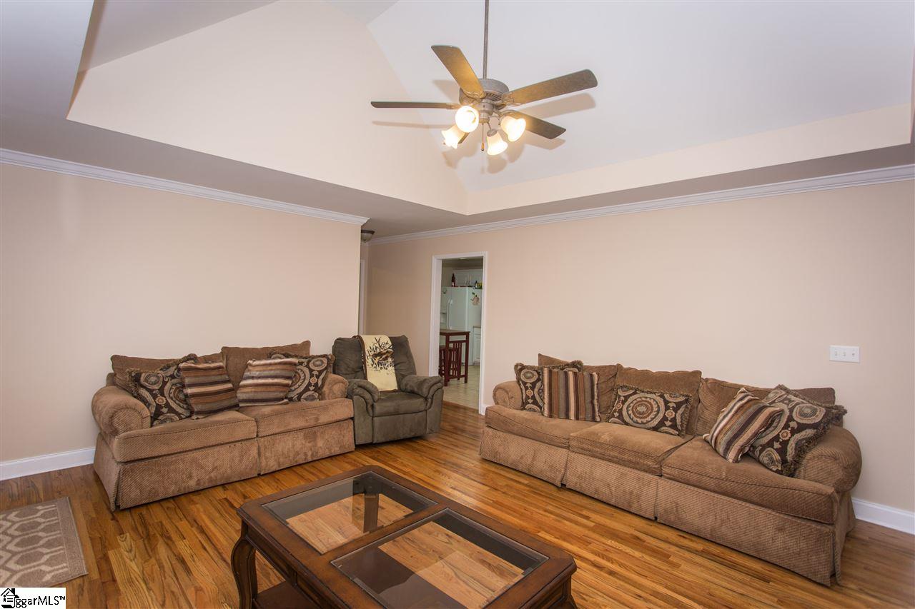 316 Summerwood Lane Boiling Springs, SC 29316 - Photo 11 of 24