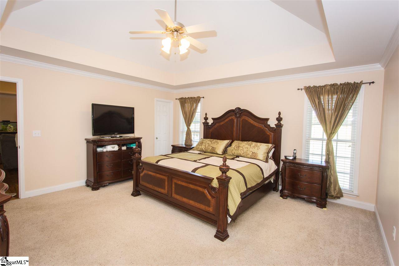 316 Summerwood Lane Boiling Springs, SC 29316 - Photo 14 of 24
