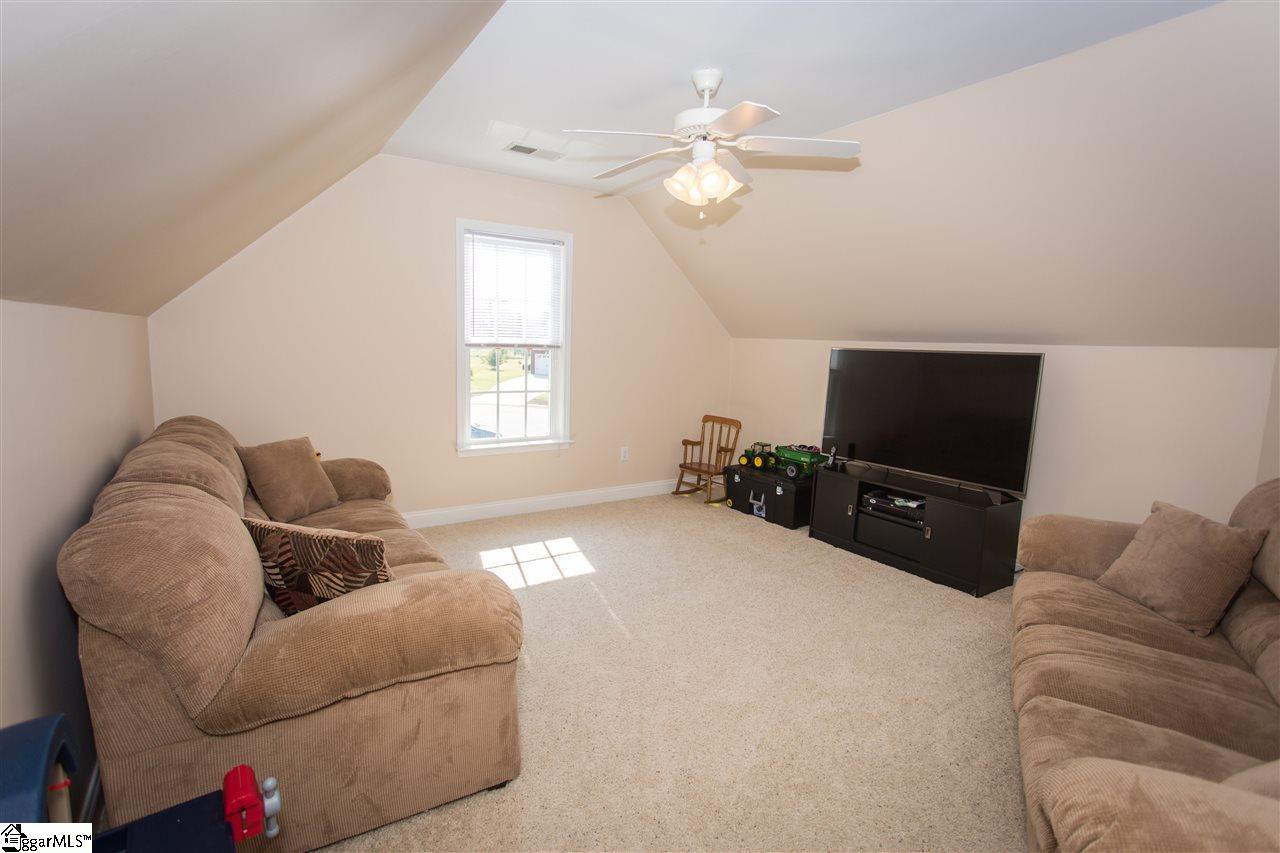 316 Summerwood Lane Boiling Springs, SC 29316 - Photo 8 of 24