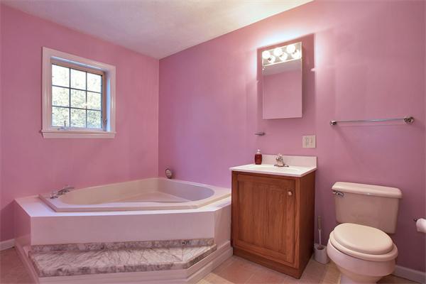 300 Cross Road Lunenburg, MA 01462 - Photo 16 of 24 Gallery Image 16