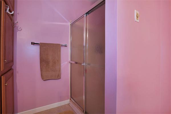 300 Cross Road Lunenburg, MA 01462 - Photo 17 of 24 Gallery Image 17