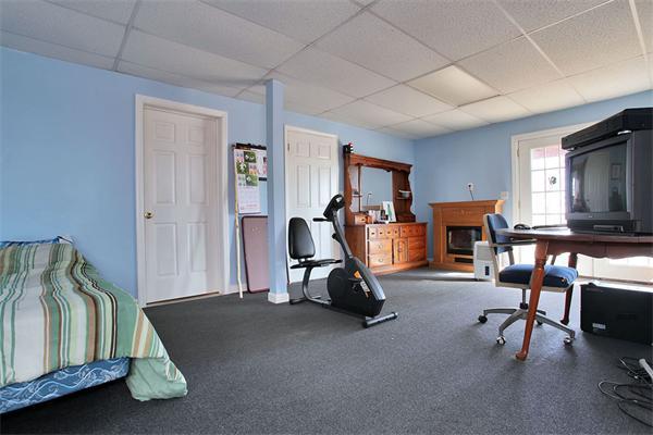300 Cross Road Lunenburg, MA 01462 - Photo 19 of 24 Gallery Image 19