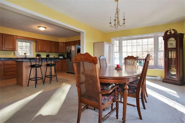 300 Cross Road Lunenburg, MA 01462 - Photo 6 of 24 Gallery Image 6