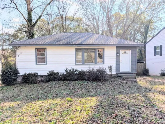 $170,000 | 1960 West Taylor Avenue, East Point, GA 30344