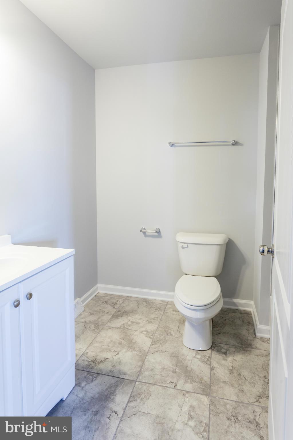 111 Dominoe Road Annapolis, MD 21401 - Photo 15 of 27 Bath