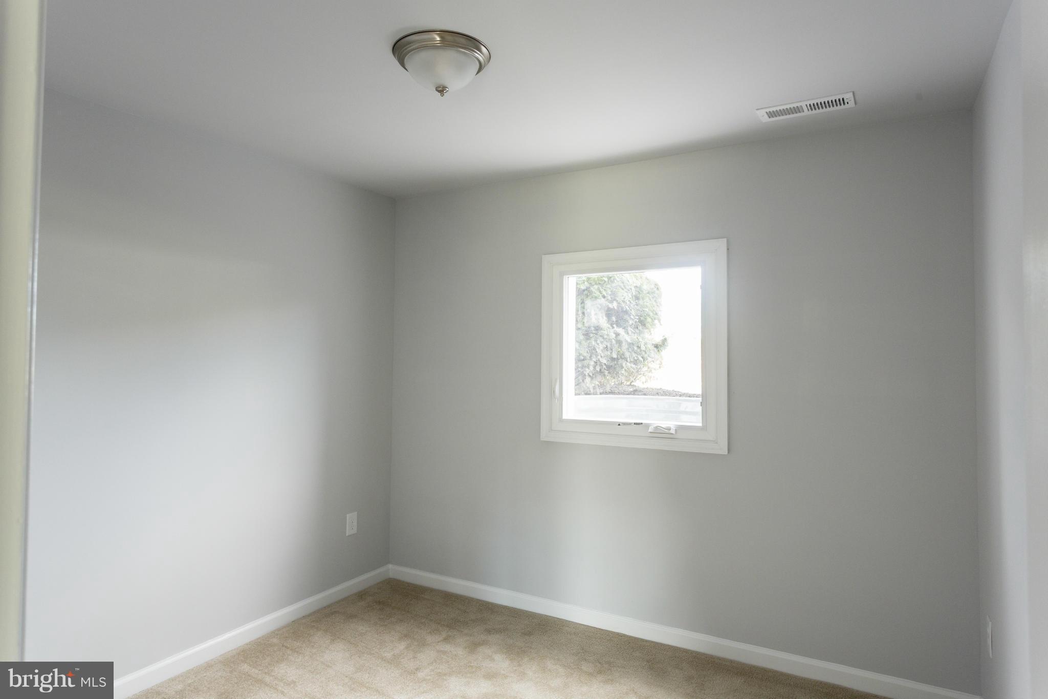 111 Dominoe Road Annapolis, MD 21401 - Photo 20 of 27 Bedroom