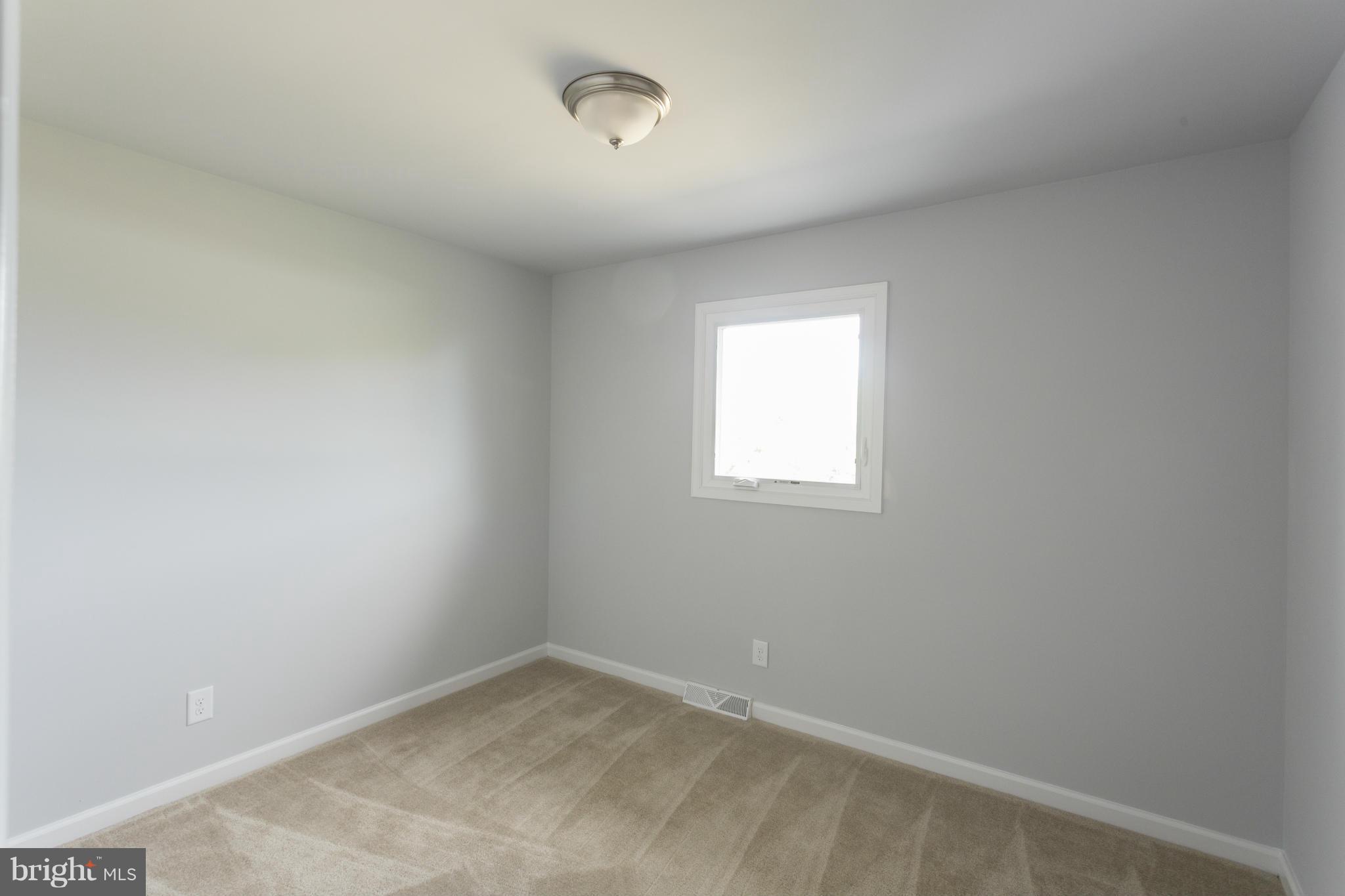 111 Dominoe Road Annapolis, MD 21401 - Photo 22 of 27 Bedroom