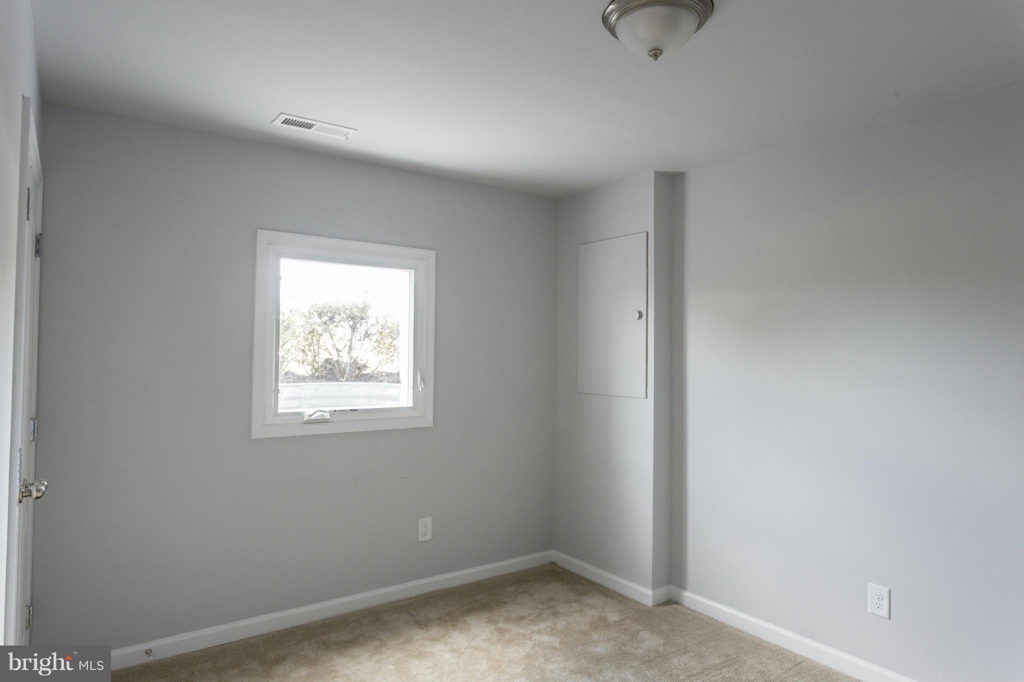 111 Dominoe Road Annapolis, MD 21401 - Photo 24 of 27 Bedroom