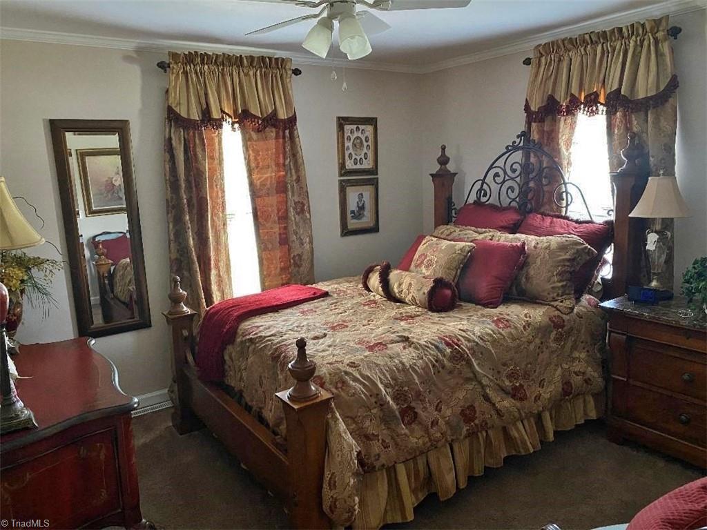 834 North Franklin Road Mount Airy, NC 27030 - Photo 16 of 21 Gallery Image 16