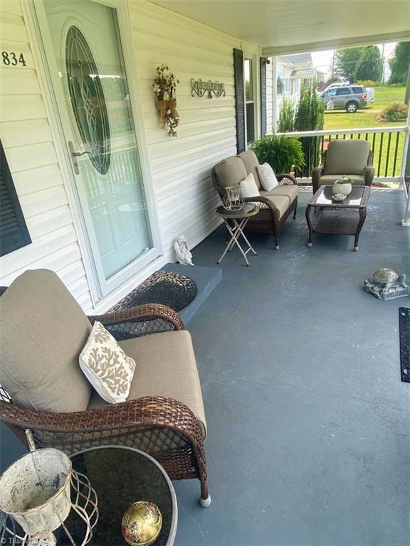 834 North Franklin Road Mount Airy, NC 27030 - Photo 9 of 21 Gallery Image 9