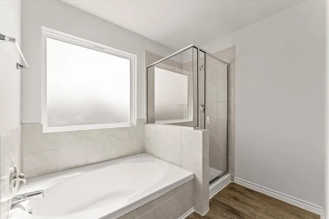 $2,300 | 5672 Shore Point Trail, Fort Worth, TX 76119