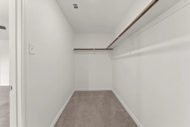 $2,300 | 5672 Shore Point Trail, Fort Worth, TX 76119