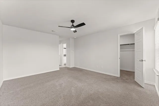 $2,300 | 5672 Shore Point Trail, Fort Worth, TX 76119