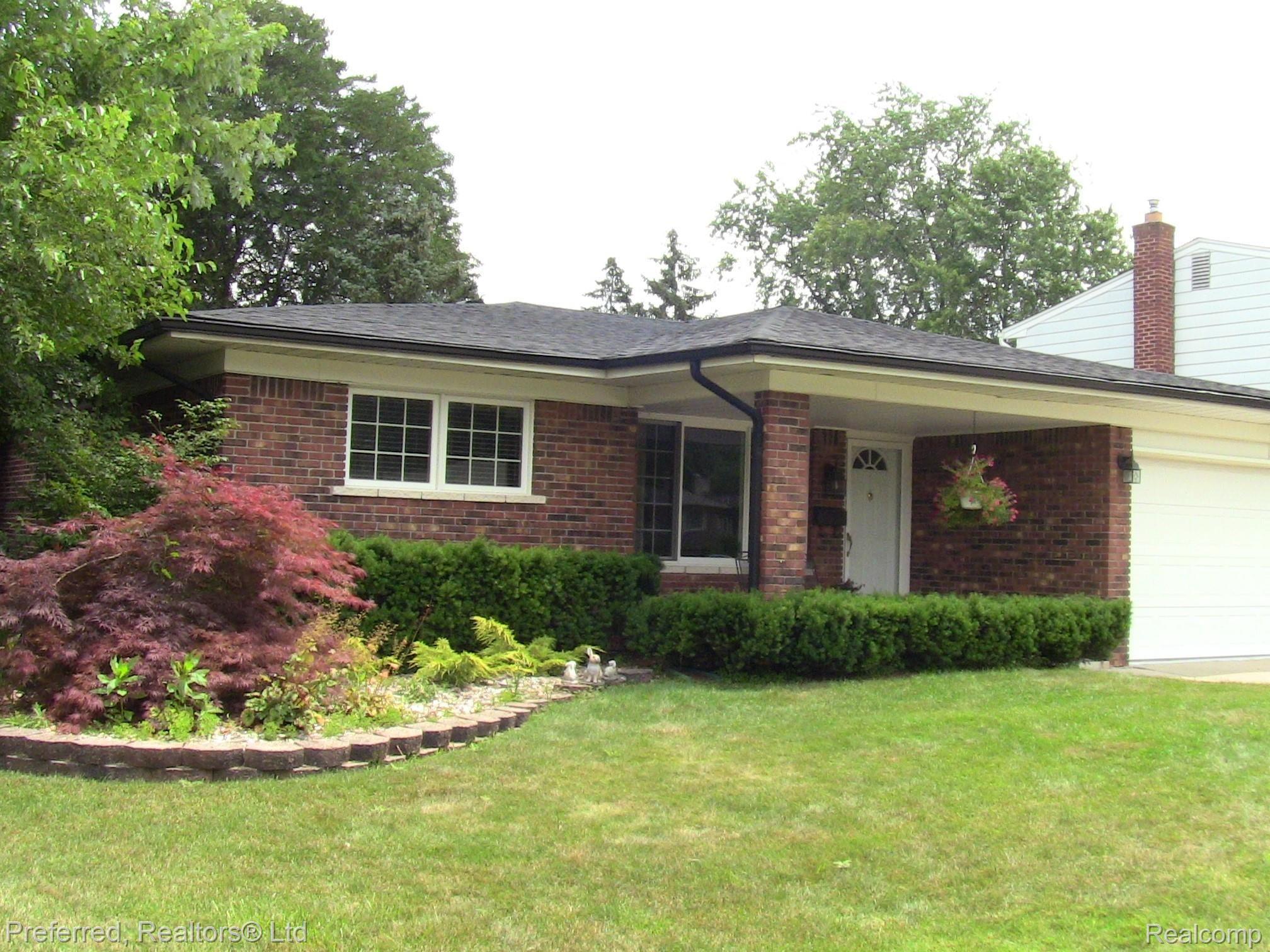 7430 Iron Gate Road Canton, MI 48187 - Photo 33 of 35 IMG_6416.JPG