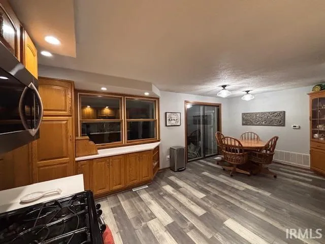 $409,900 | 6509 Pin Oaks Drive, West Lafayette, IN 47906