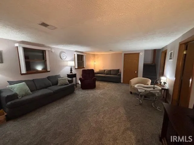 $409,900 | 6509 Pin Oaks Drive, West Lafayette, IN 47906