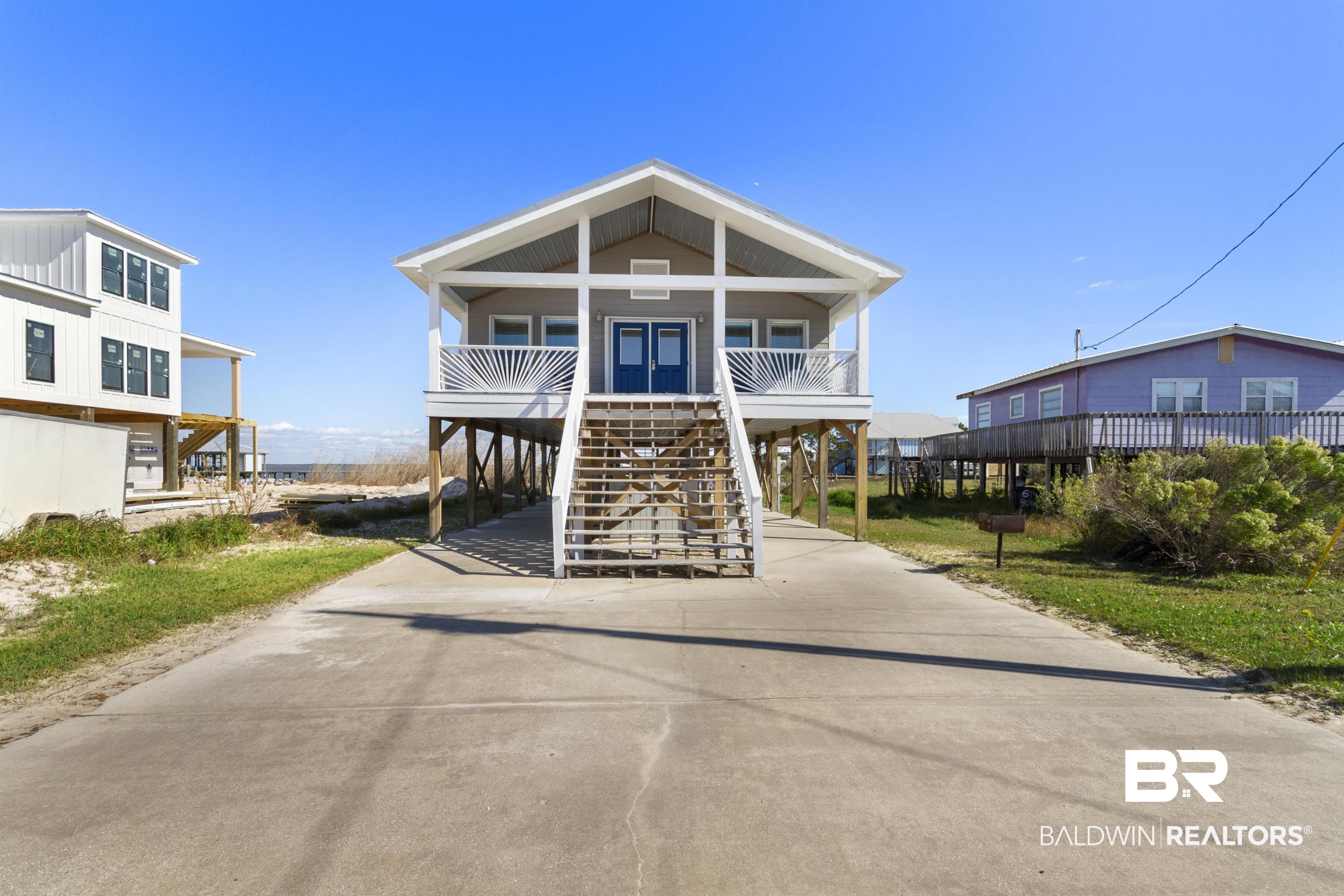 622 Boykin Court North Gulf Shores, AL 36542 - Photo 2 of 44 FRONT OF HOME