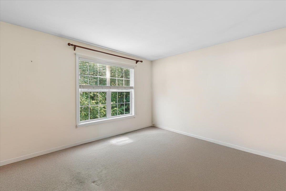 48 Brookview Road Windham, NH 03087 - Photo 22 of 60