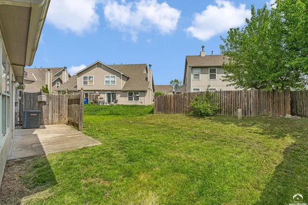 $250,000 | 2752 Grand Circle, Lawrence, KS 66047