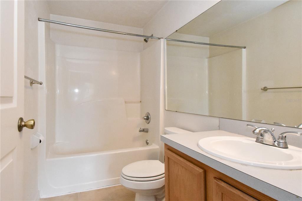 4415 Southwest 34th Street, Unit 804 Gainesville, FL 32608 - Photo 11 of 18