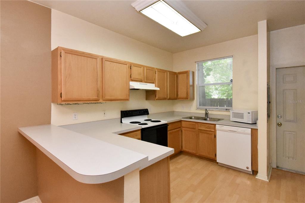 4415 Southwest 34th Street, Unit 804 Gainesville, FL 32608 - Photo 6 of 18