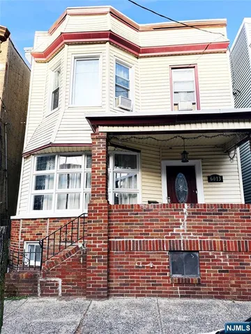 $3,500 | 6013 Buchanan Place, West New York, NJ 07093
