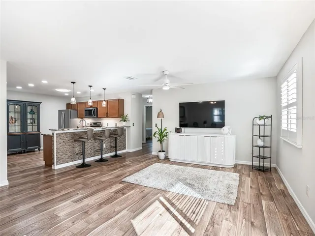 $299,900 | 1999 Kelmscott Street, The Villages, FL 32162