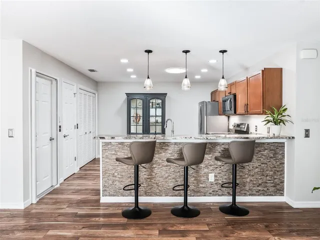 $299,900 | 1999 Kelmscott Street, The Villages, FL 32162