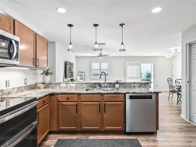 $299,900 | 1999 Kelmscott Street, The Villages, FL 32162