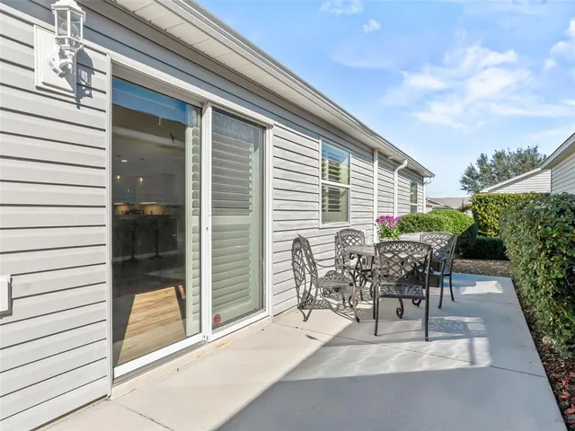 $299,900 | 1999 Kelmscott Street, The Villages, FL 32162