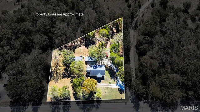 $300,000 | 6237 State Hwy B, Hillsboro, MO 63050