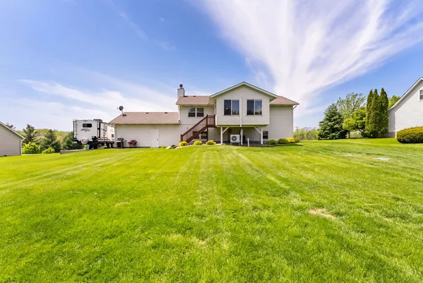 $329,900 | 11435 95th Avenue, Blue Grass, IA 52726