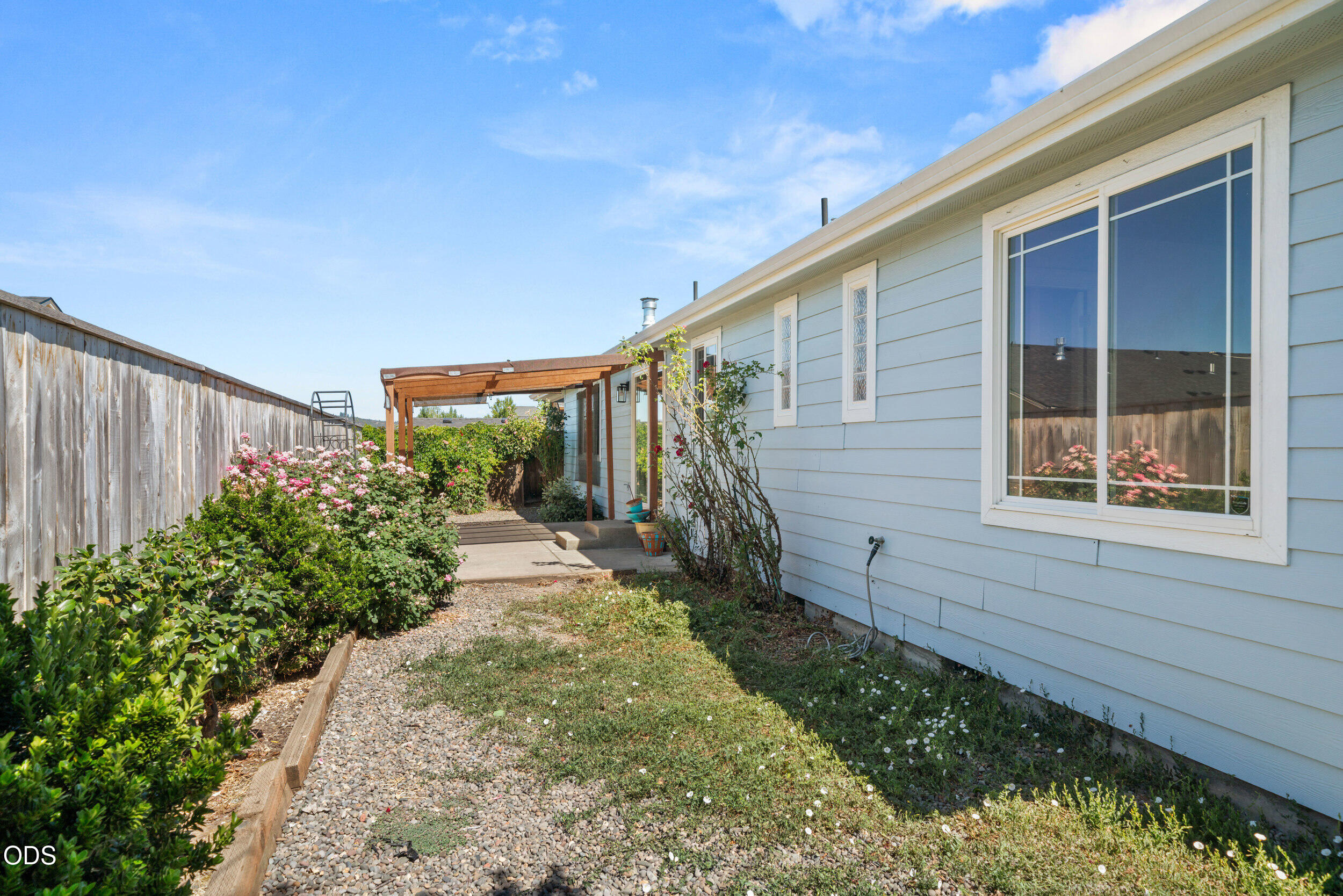 416 Leandra Lane Eagle Point, OR 97524 - Photo 27 of 31