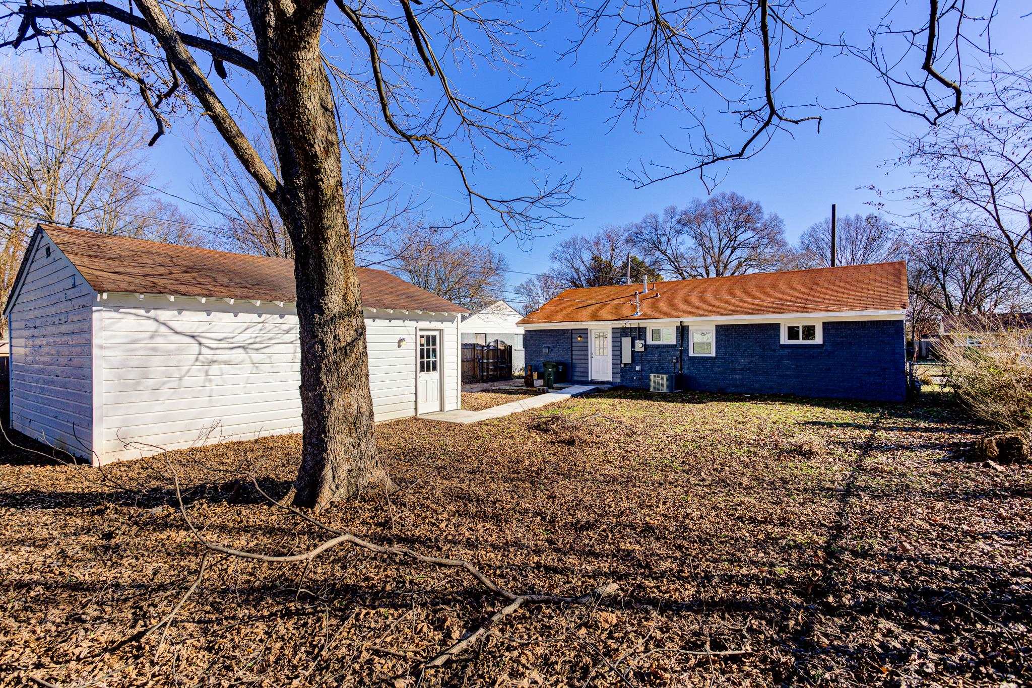 459 McDermitt Road Memphis, TN 38120 - Photo 4 of 20 Gallery Image 4