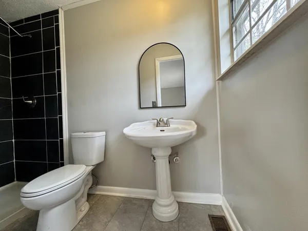 $285,000 | 3269 Highway 39, Athens, TN 37303