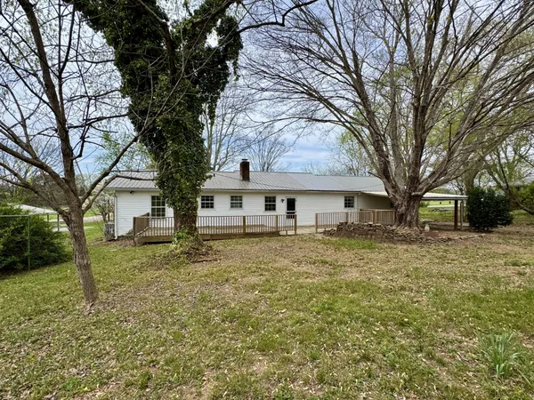 $285,000 | 3269 Highway 39, Athens, TN 37303