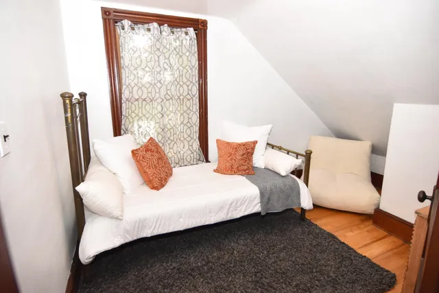 $419,000 | 11 Chestnut Street, South Portland, ME 04106