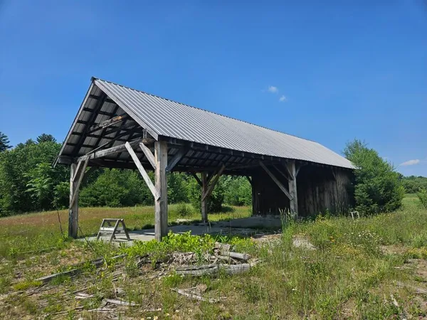 $189,900 | 5 Farmington Falls Road, New Sharon, ME 04955