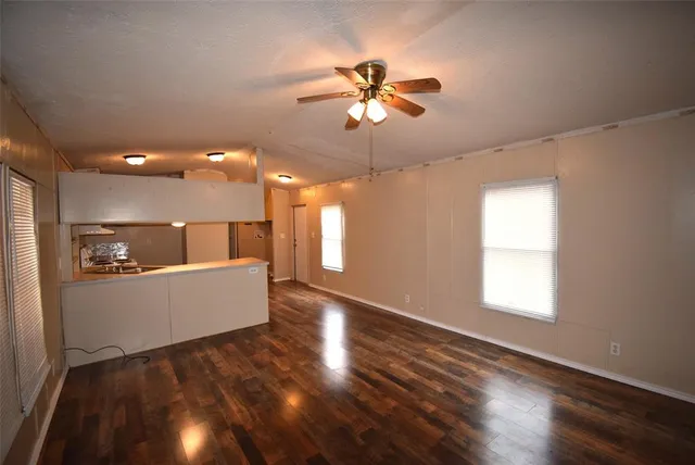 $650 | 6000 Spring Creek Road, Unit 12, Malakoff, TX 75148