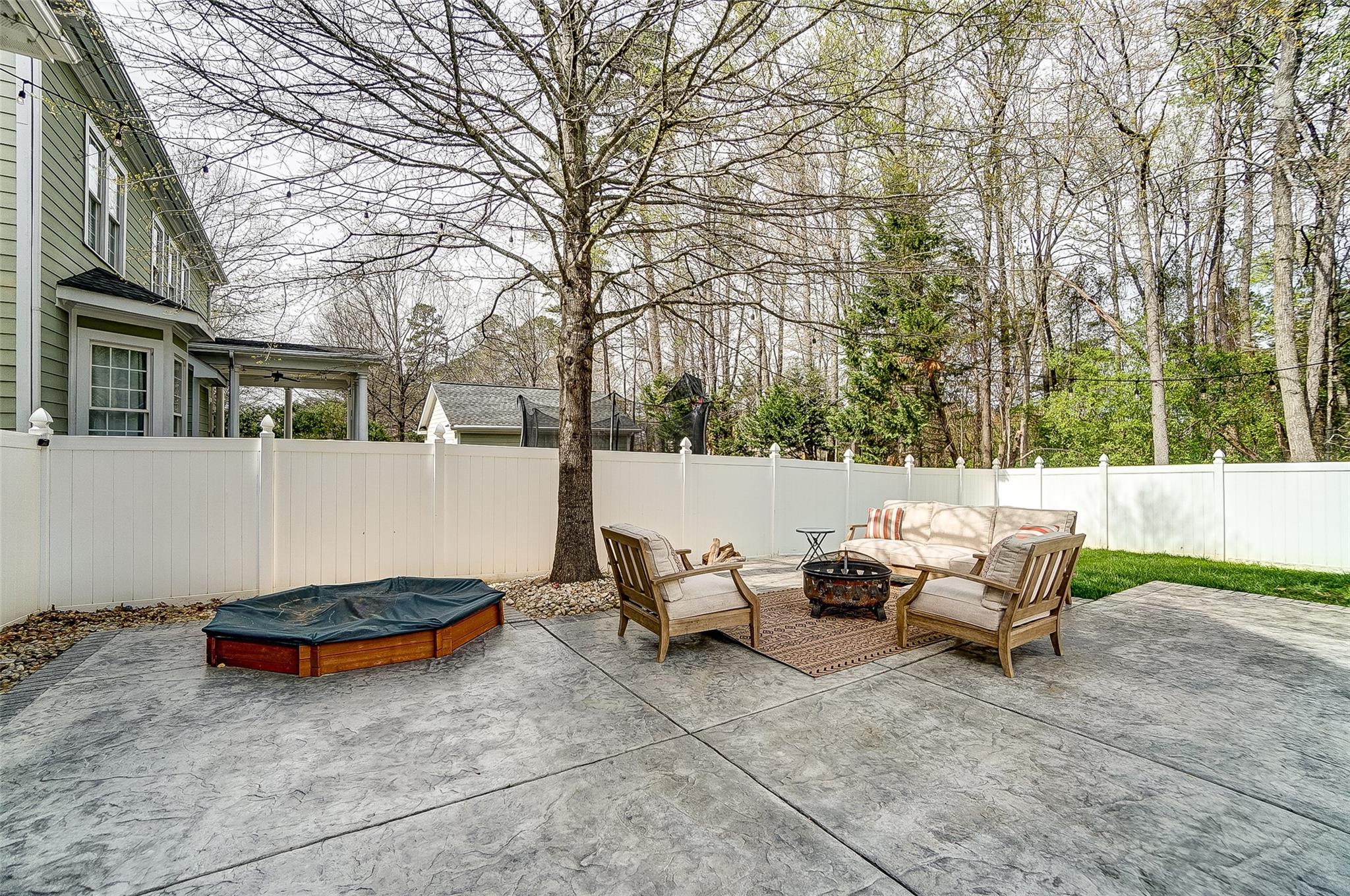 3400 Richard's Crossing Fort Mill, SC 29708 - Photo 40 of 48 a backyard of a house with table and chairs